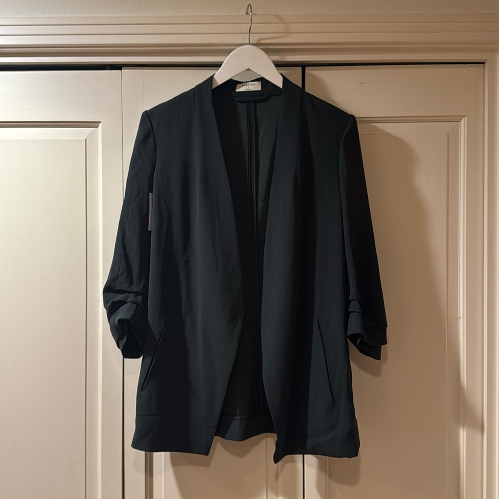 Aritzia Black Open-Front Blazer